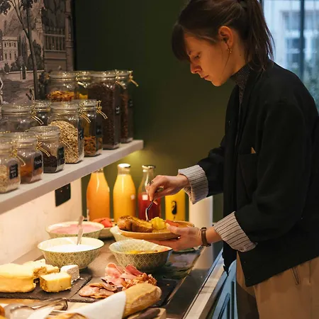 Des Prélats Hotel 4*