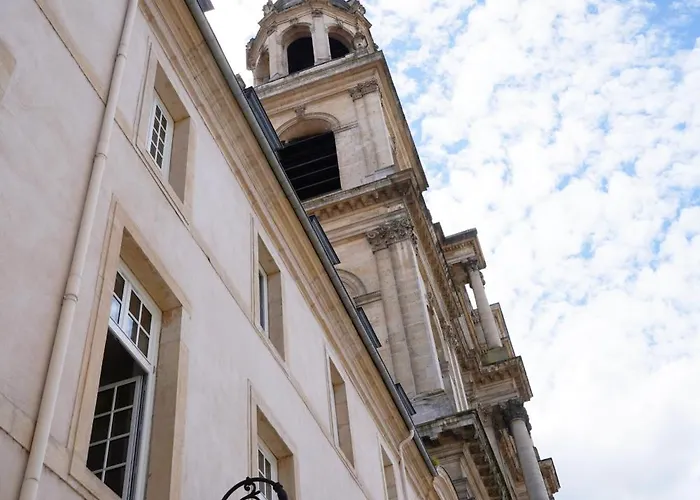 Littéraire Stendhal Et