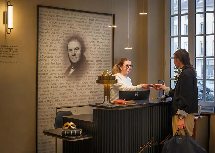 Littéraire Stendhal Et