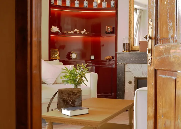 Hotel Littéraire Stendhal Et 4*